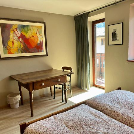 House Maharac With 3 Apartments Till 18 Persons Kamno المظهر الخارجي الصورة